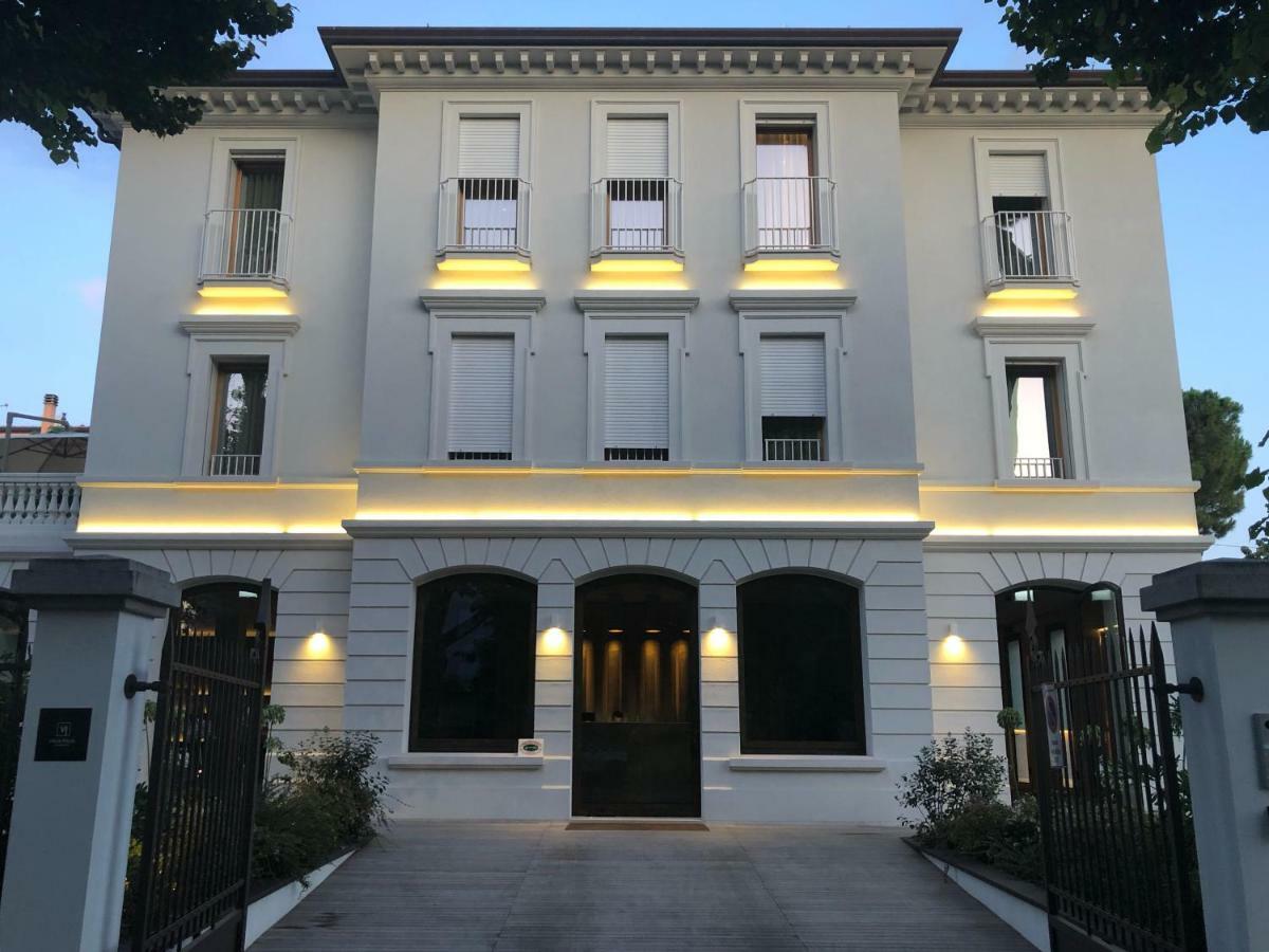 Villa Italia 체제나티코 외부 사진